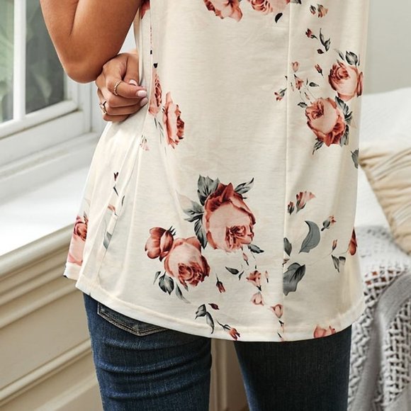 Floral Print White Tank Top - Picture 4 of 4